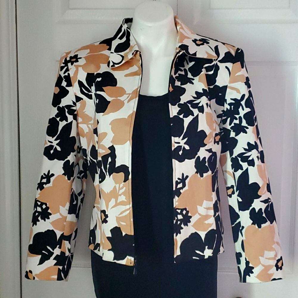 Giancarlo Ferrari Zippered Floral Jacket - Size 8